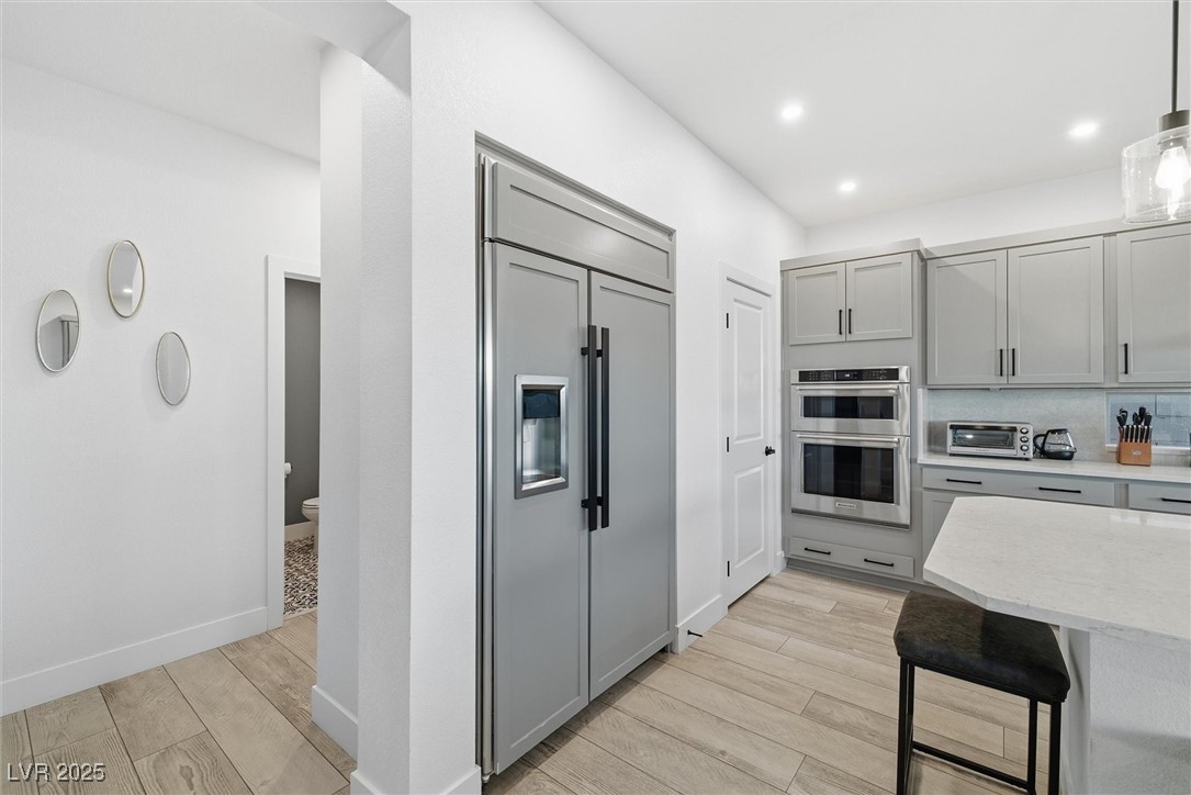 Las Vegas, Nevada 89113, United States, 5 Bedrooms Bedrooms, ,3 BathroomsBathrooms,Residential,Active,256400