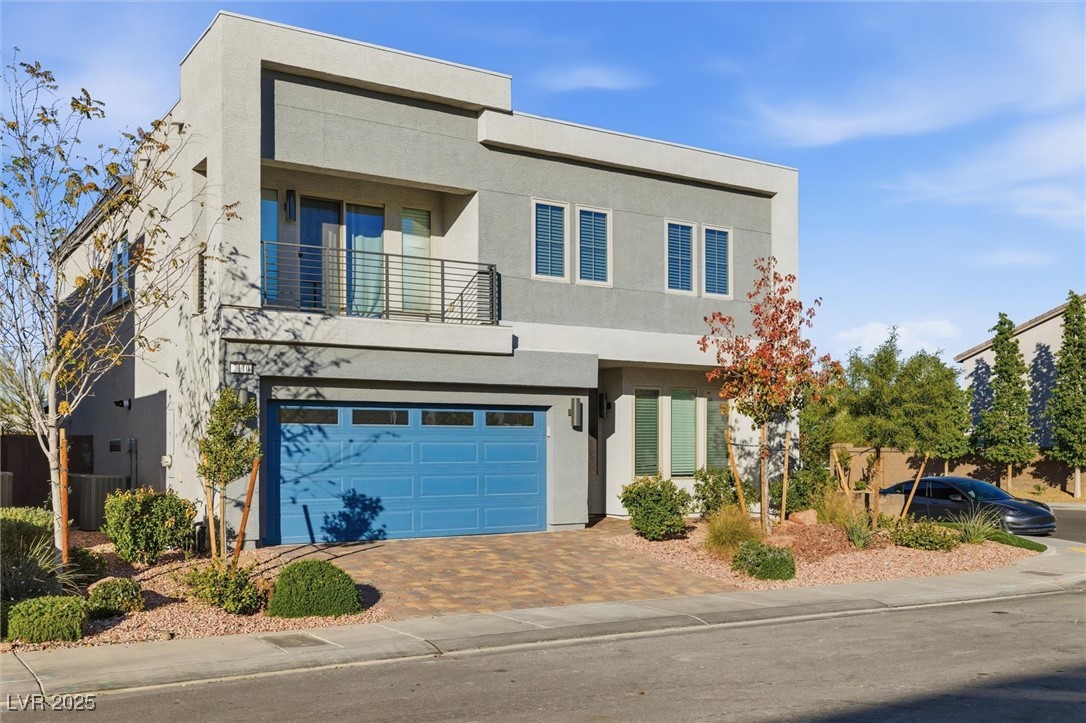 Las Vegas, Nevada 89113, United States, 5 Bedrooms Bedrooms, ,3 BathroomsBathrooms,Residential,Active,256400