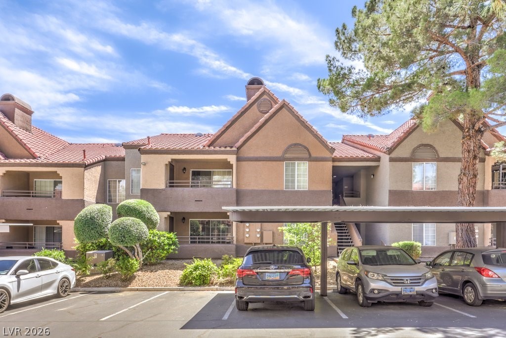 2200 S Fort Apache Road 1087