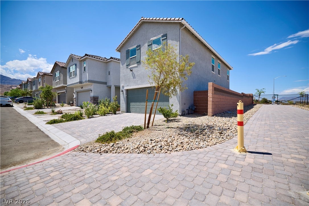 10788 River Junction Avenue