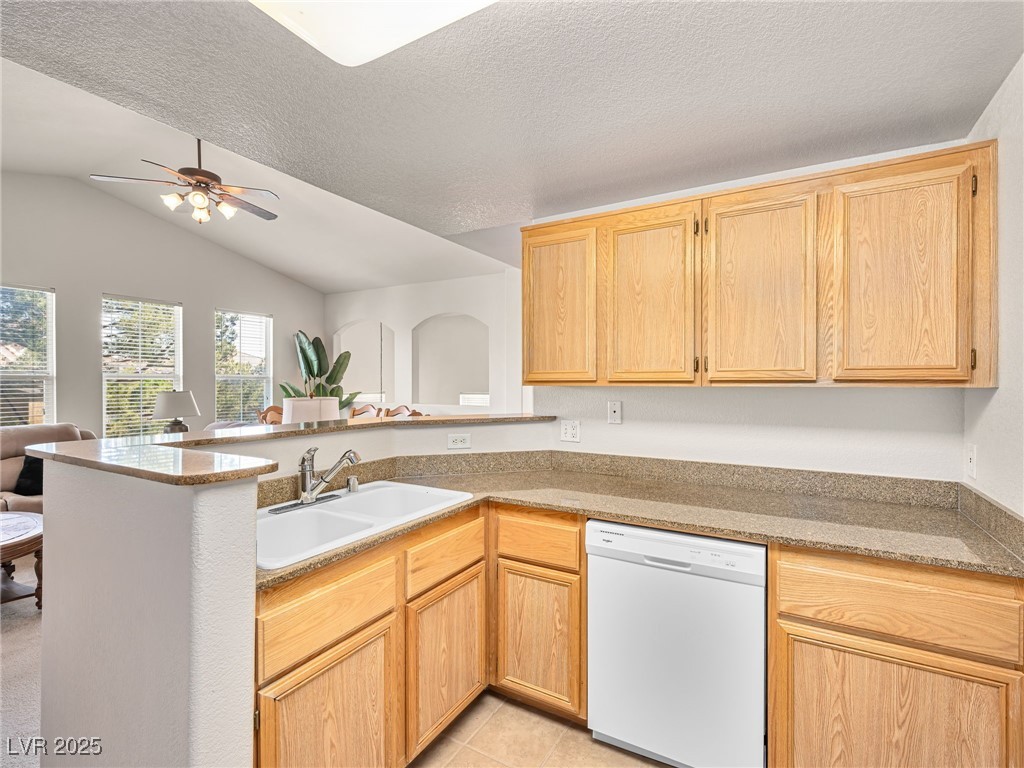 9975 Peace Way #2057, Las Vegas, Nevada image 12