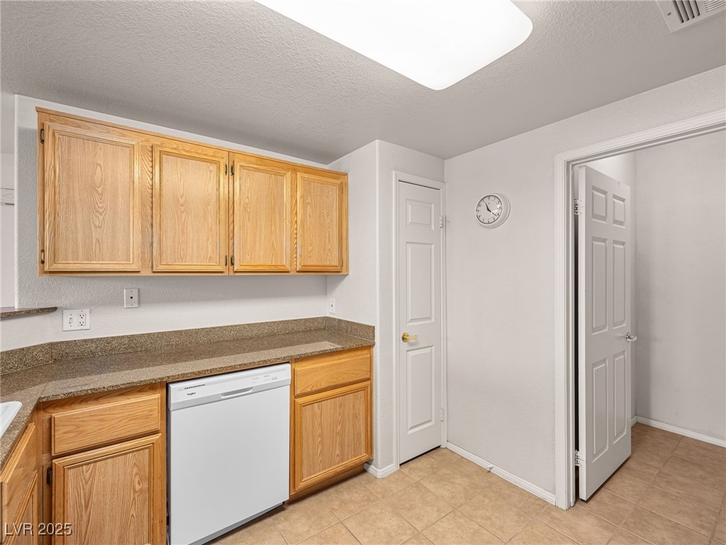 9975 Peace Way #2057, Las Vegas, Nevada image 13