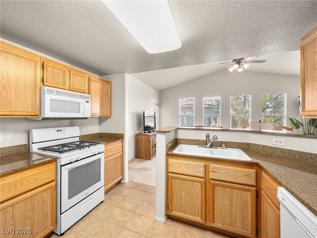 9975 Peace Way #2057, Las Vegas, Nevada image 14