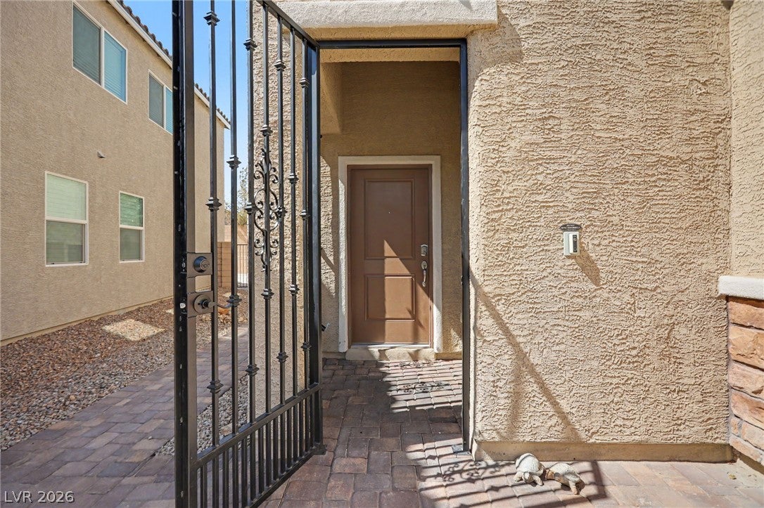 5731 Sedona Springs Street