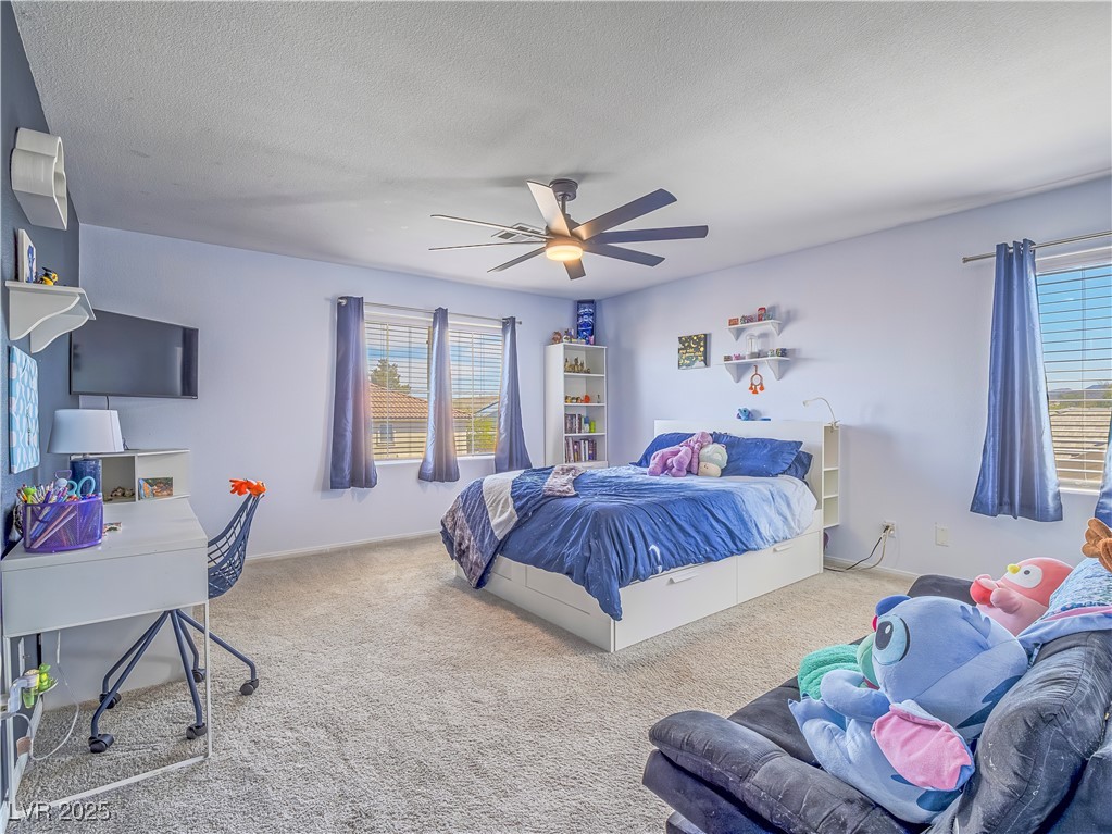 Henderson, Nevada 89052, United States, 5 Bedrooms Bedrooms, ,3 BathroomsBathrooms,Residential,Pending,112359