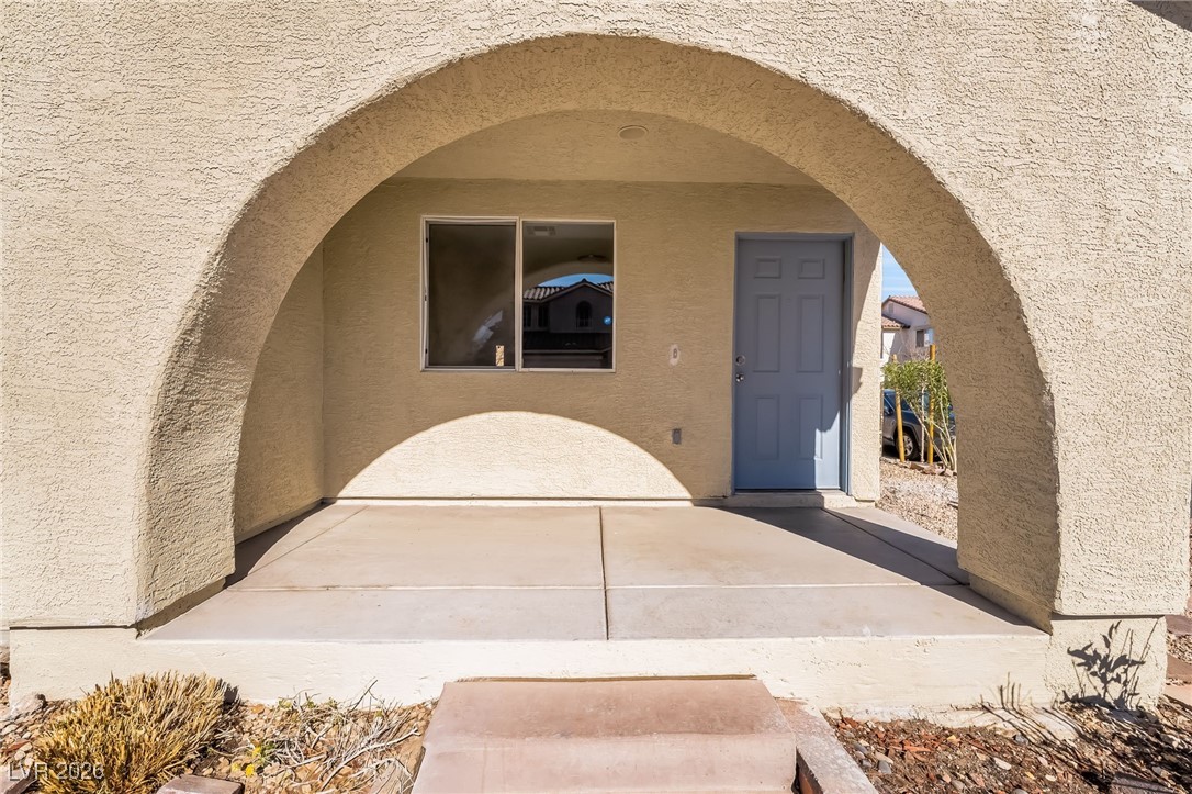 1048 Grand Cerritos Avenue