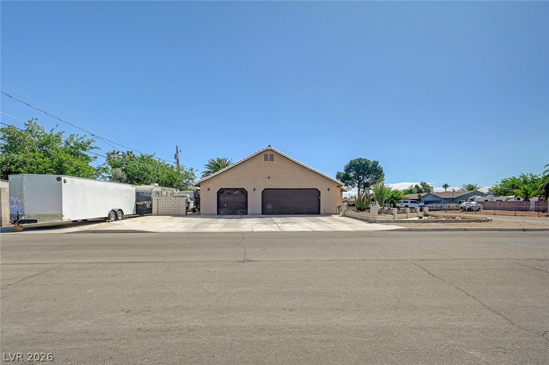 4910 E Philadelphia Avenue