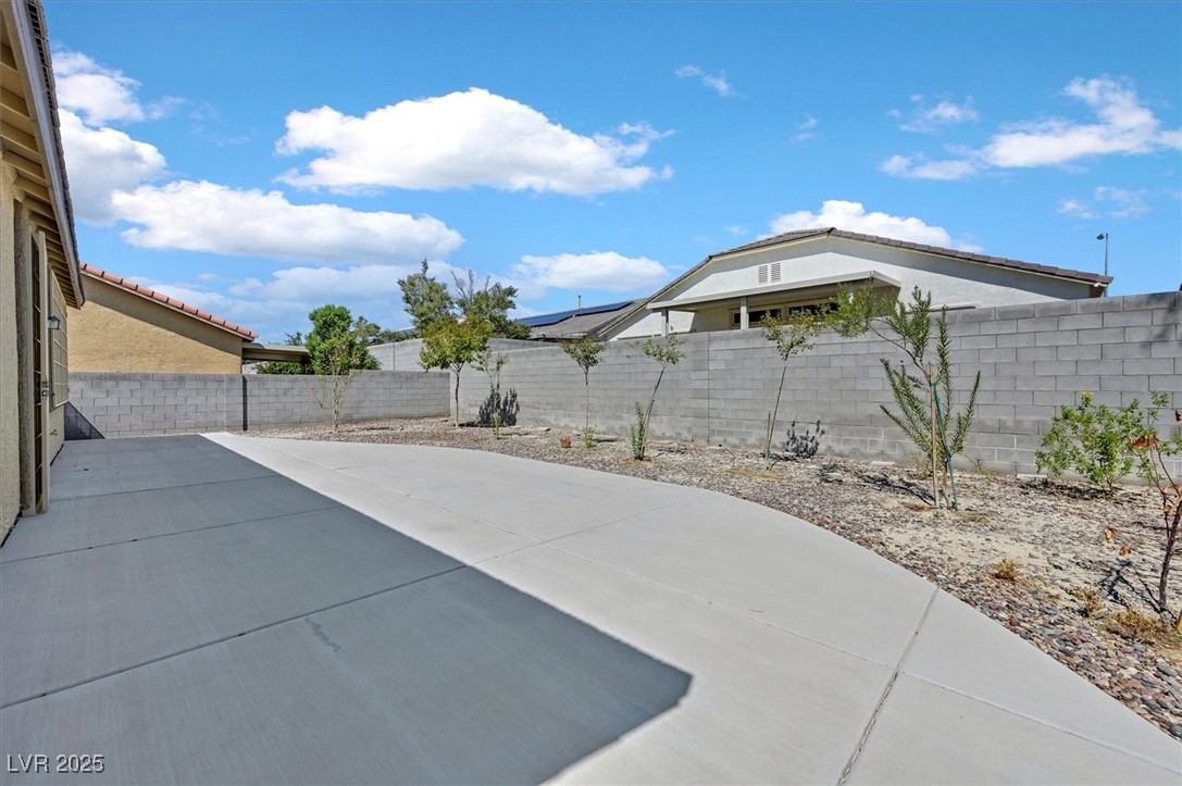 North Las Vegas, Nevada 89031, United States, 3 Bedrooms Bedrooms, ,2 BathroomsBathrooms,Residential,Active,208898