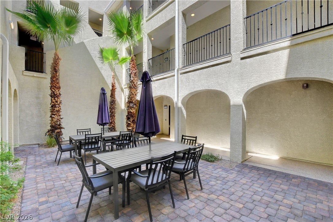 2555 Hampton Road 2207