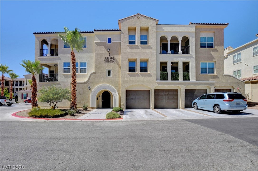2555 Hampton Road 2207