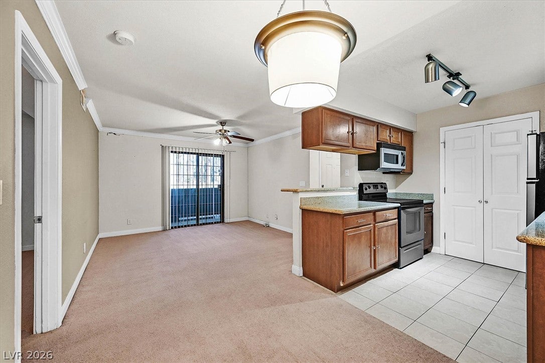3135 S Mojave Road 156