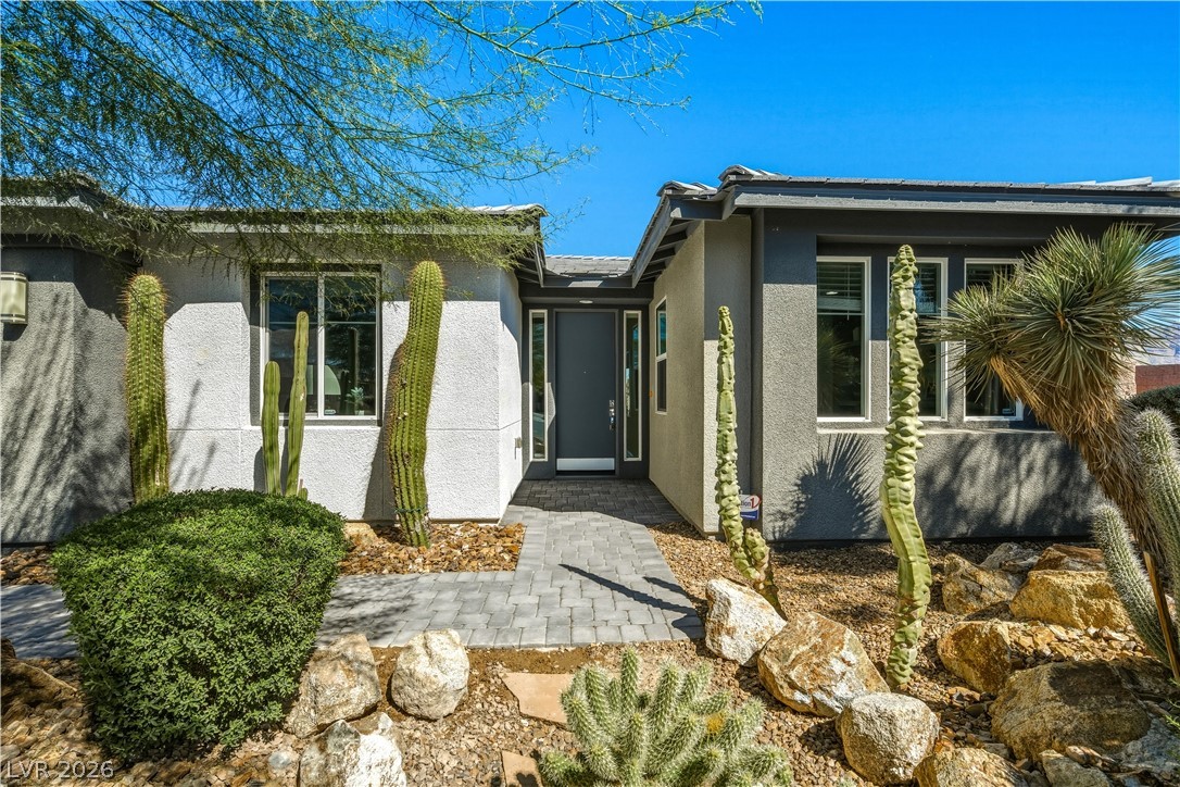 4924 E Cactus Canyon Drive