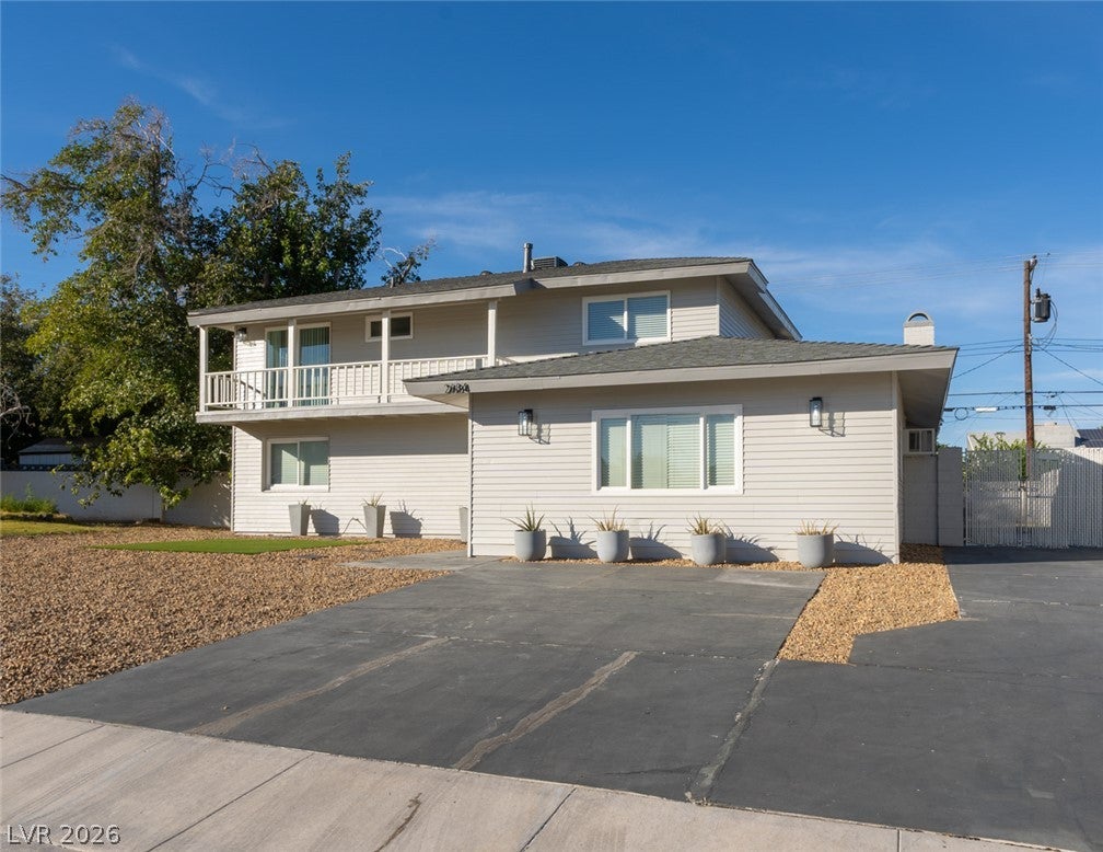 2684 Palma Vista Avenue