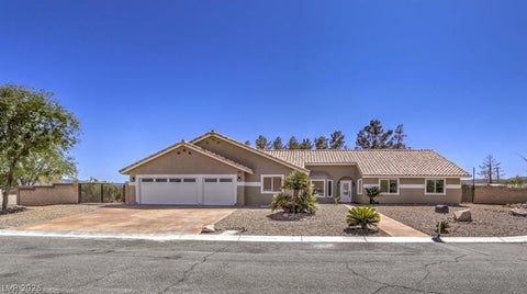Homes For Sale - 10745 Rancho Destino Road<br/> Las Vegas, NV 89183