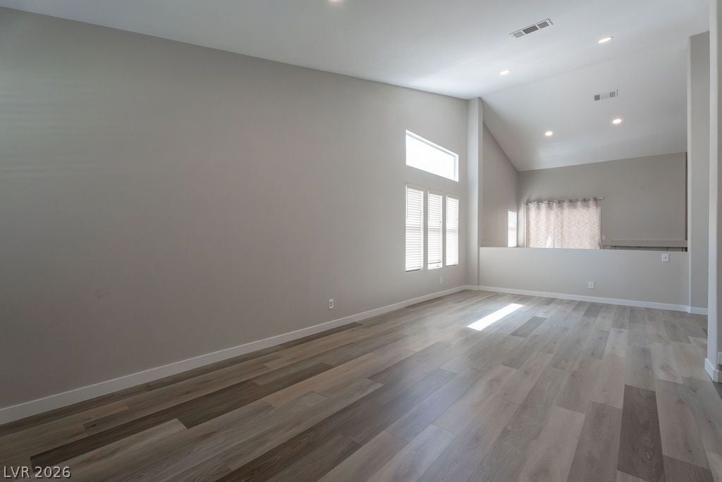 1735 Navarre Lane