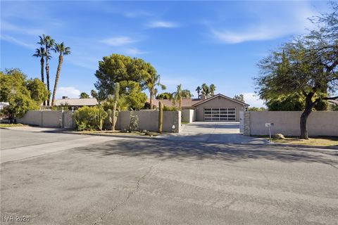 Photo of 2650 Belcastro Street, Las Vegas, NV 89117 (MLS # 2747975)