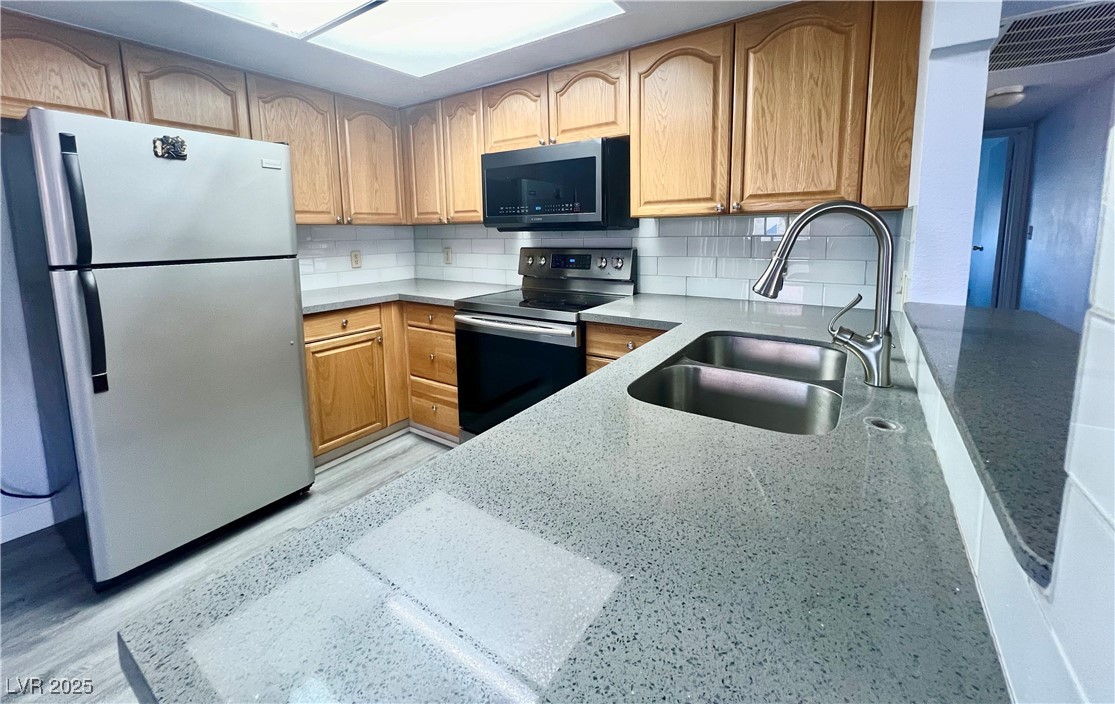 4736 Obannon Drive D