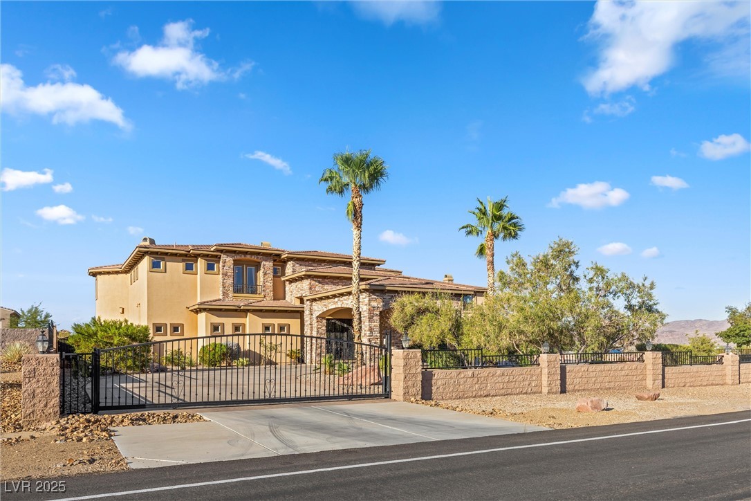 670 Du Fort Avenue, Henderson, Nevada image 3