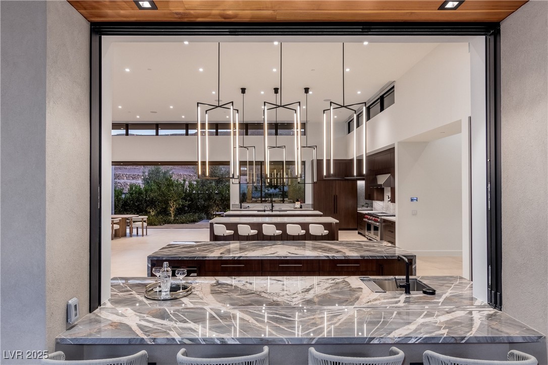 6 Rock Mount Court, Henderson, Nevada image 8