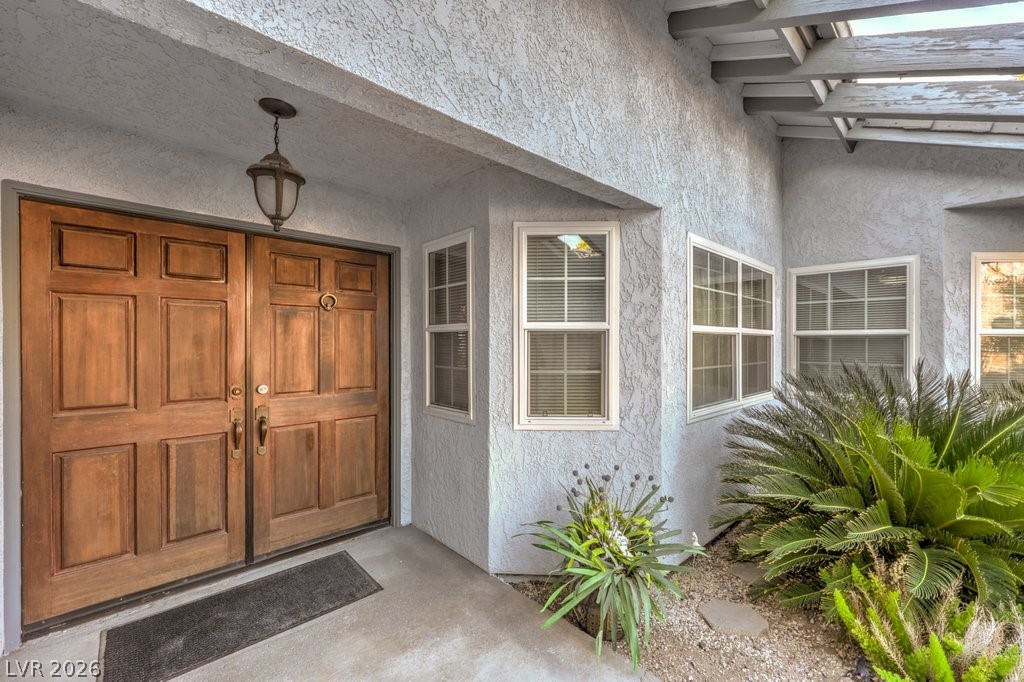 1016 Calico Ridge Drive