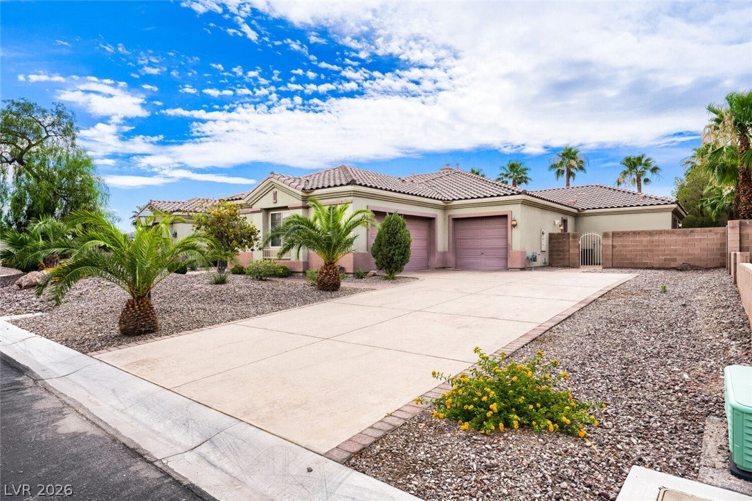 5533 Sumac Ridge Court