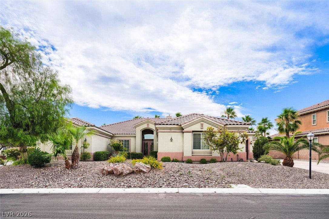 5533 Sumac Ridge Court