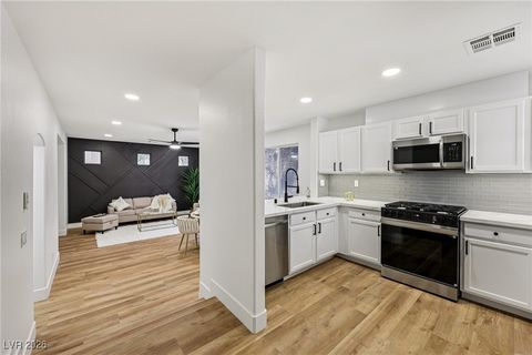 9085 Maycott Avenue Las Vegas NV 89148