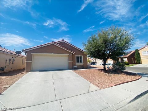 Homes For Sale - 4441 Ivory Jade Avenue<br/> Clark County, North Las Vegas, NV 89031