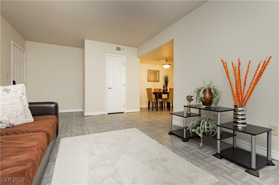 5185 Indian River Drive 225