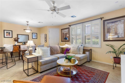 Townhouse For Sale - 11410 Belmont Lake Drive #102<br/> Clark County, Las Vegas, NV 89135