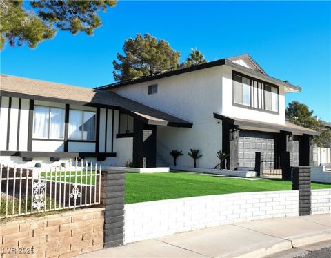 Photo of 1708 Crest Avenue, Las Vegas, NV 89119 (MLS # 2741507)