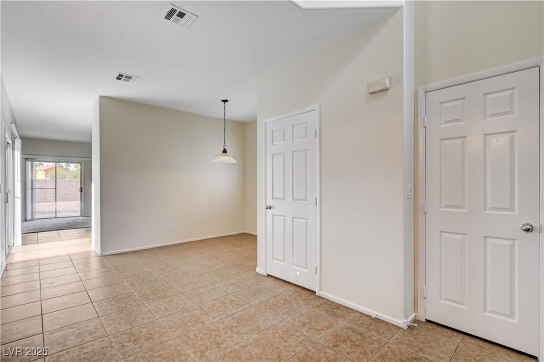 6153 Casa Antiqua Street