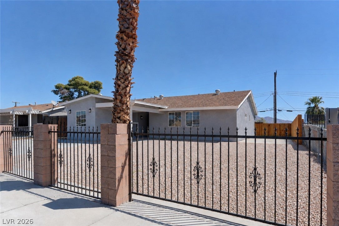 34 Del Amo Drive