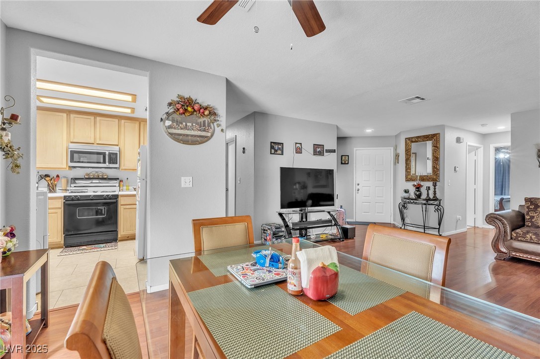 1401 Linnbaker Lane 202