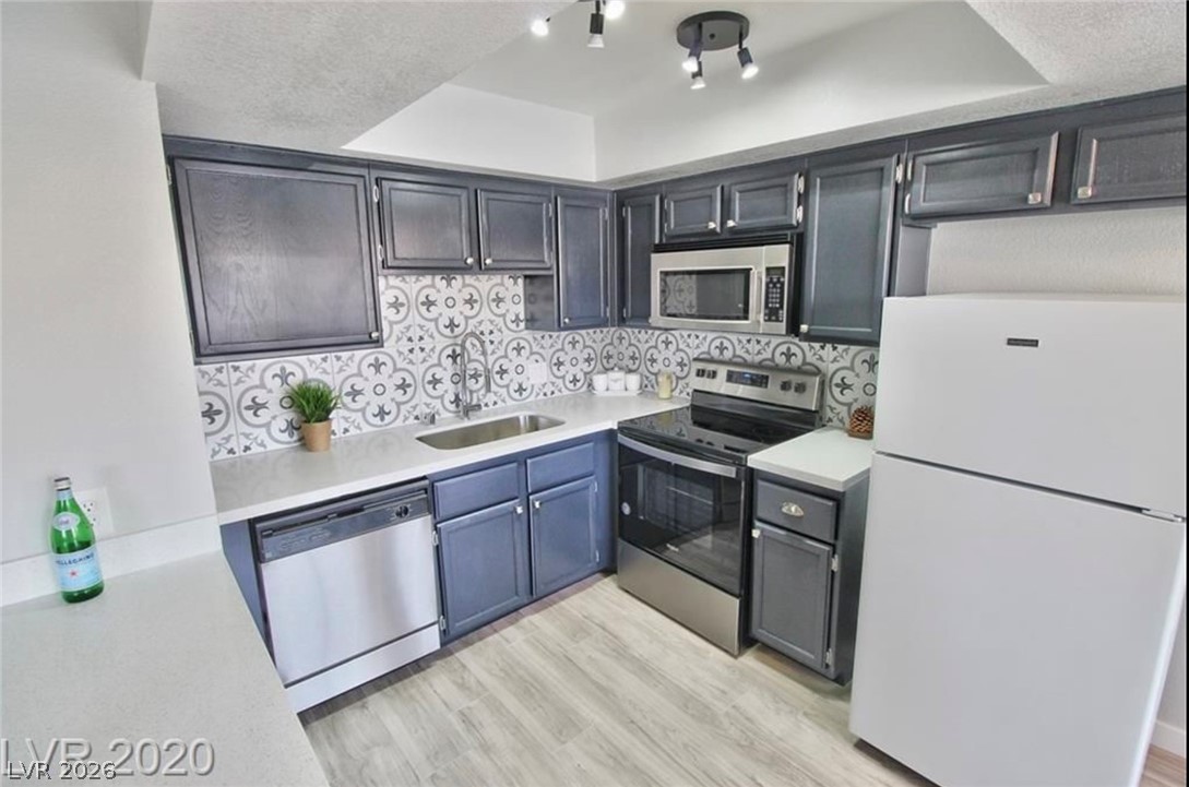 7937 Diamond Rock Way 202