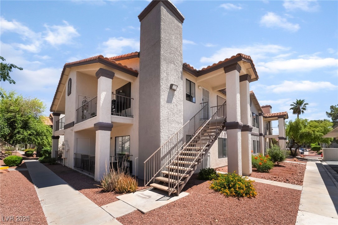 1575 W Warm Springs Road 2822
