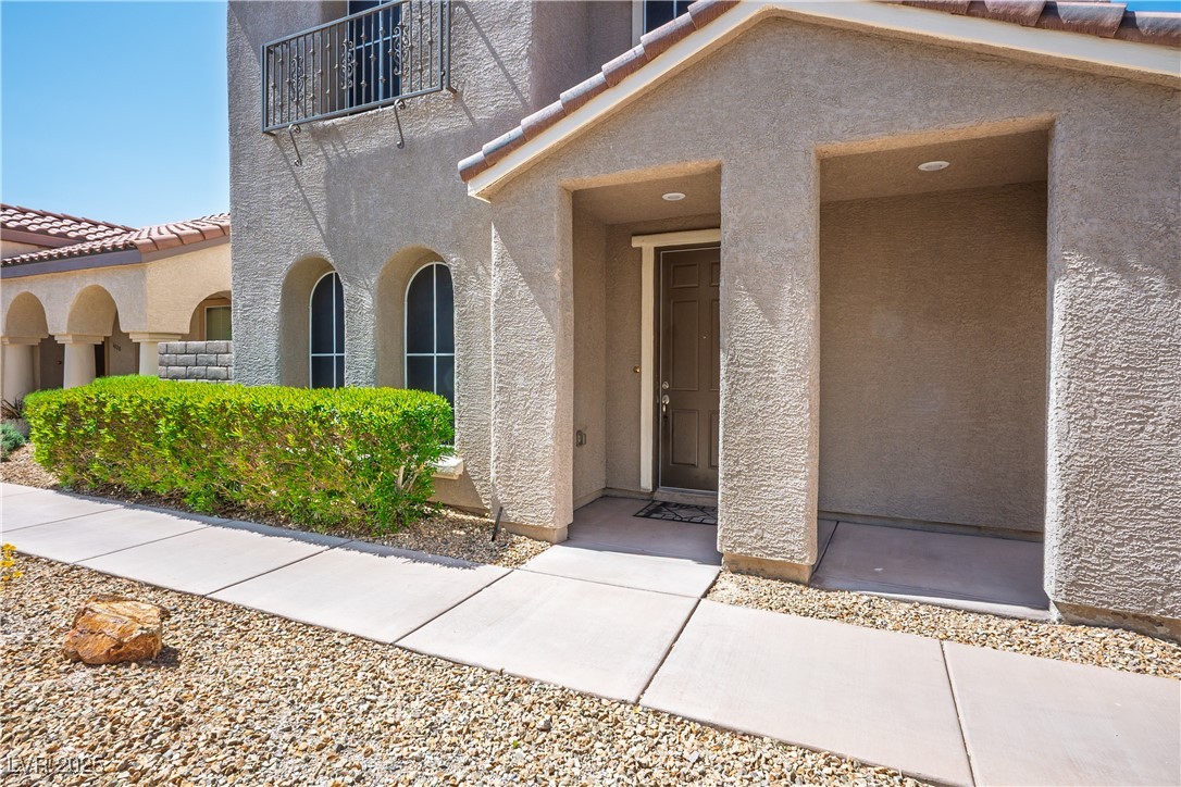 1024 Larkspur Point Court
