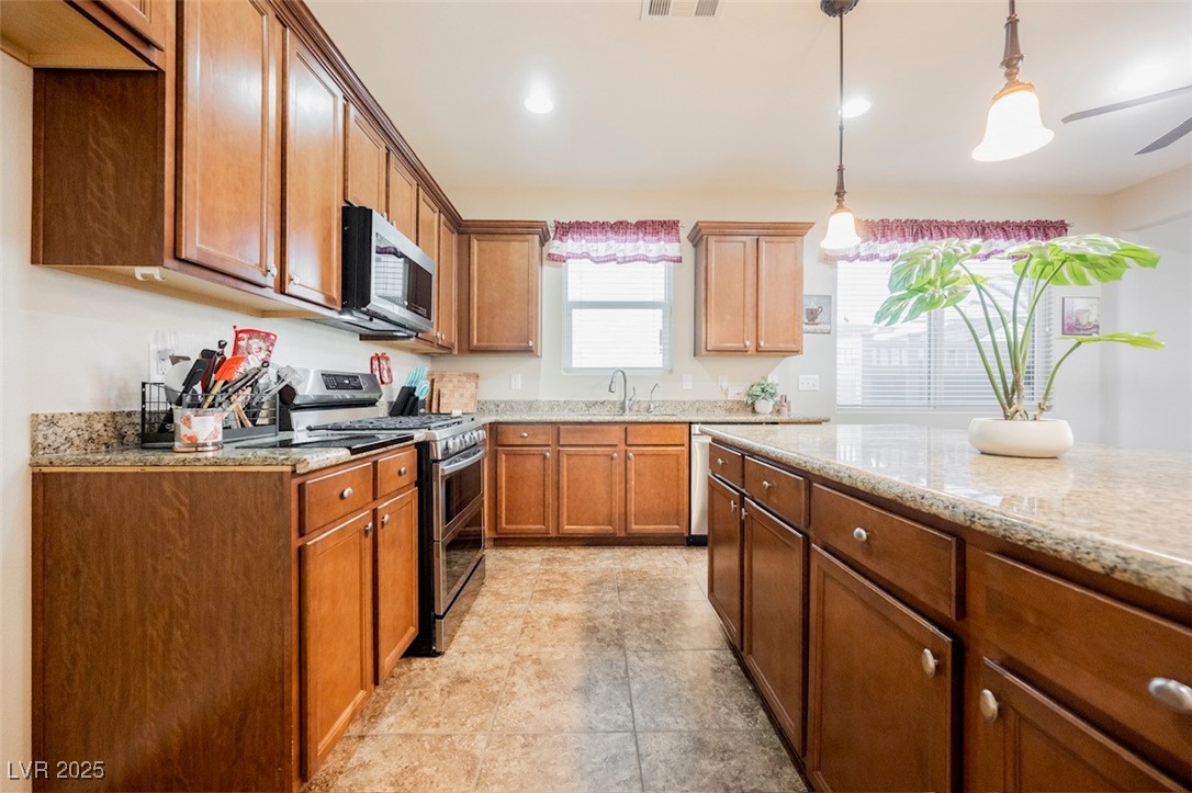 132 Soaring Sky Avenue, Henderson, Nevada image 6