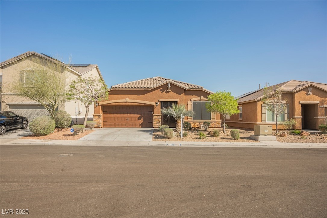 132 Soaring Sky Avenue, Henderson, Nevada image 1