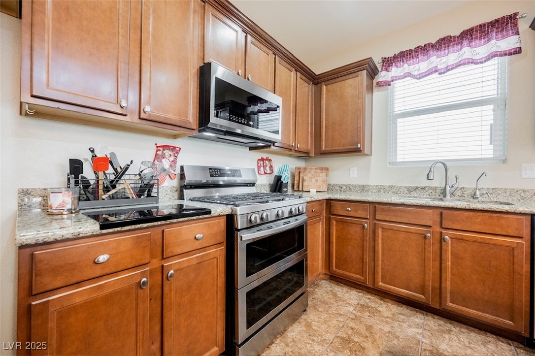 132 Soaring Sky Avenue, Henderson, Nevada image 7