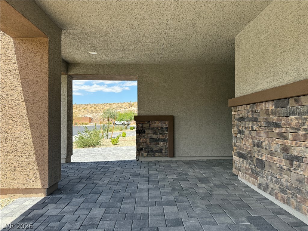 9956 Joshua Foothills Street