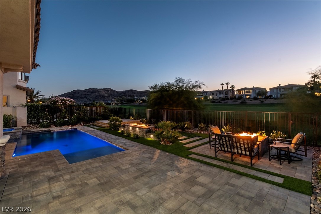 1979 Orchard Mist Street