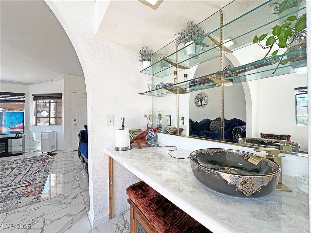 1431 Di Blasi Drive 105