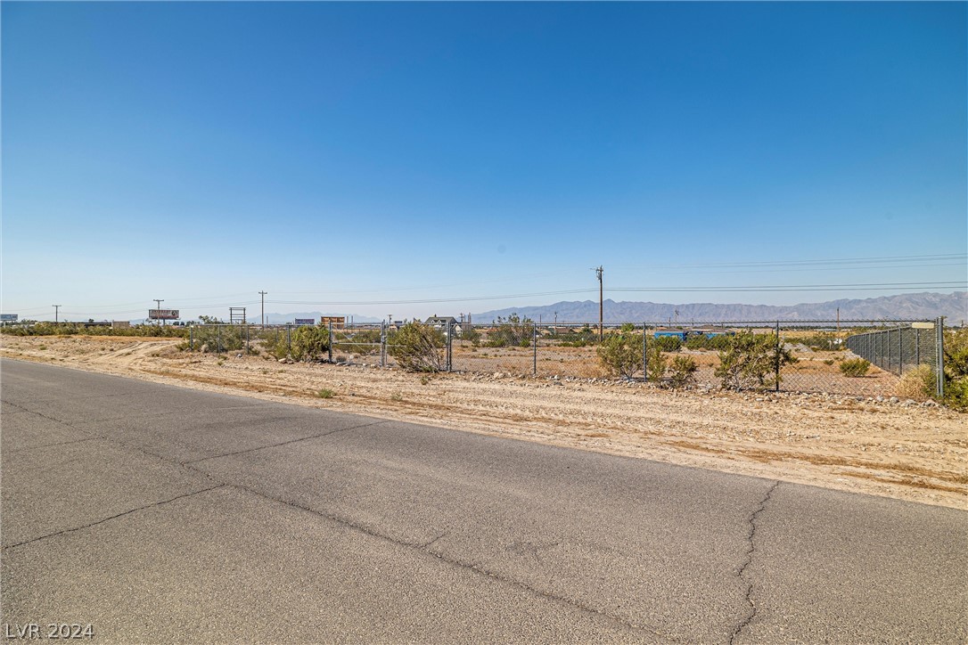 1990 S Cortina Street, Pahrump, Nevada image 4