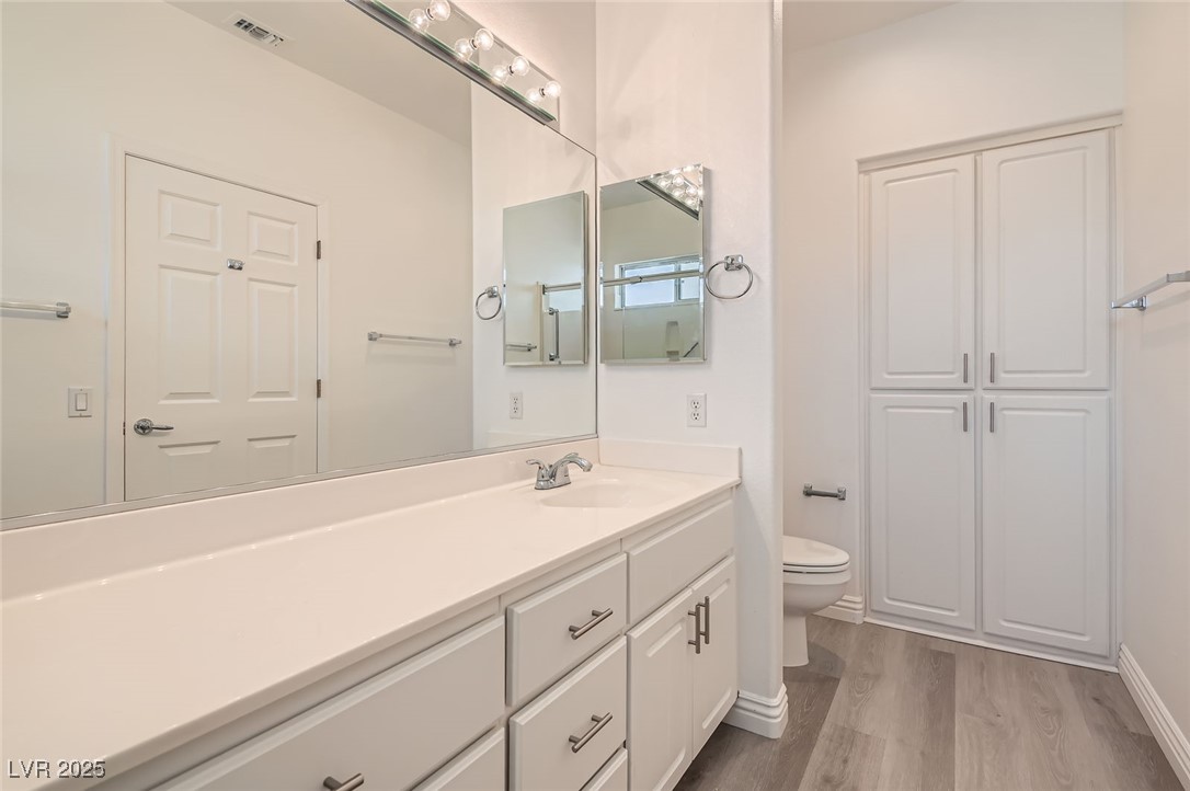 Las Vegas, Nevada 89134, United States, 2 Bedrooms Bedrooms, ,2 BathroomsBathrooms,Residential,Active,149983