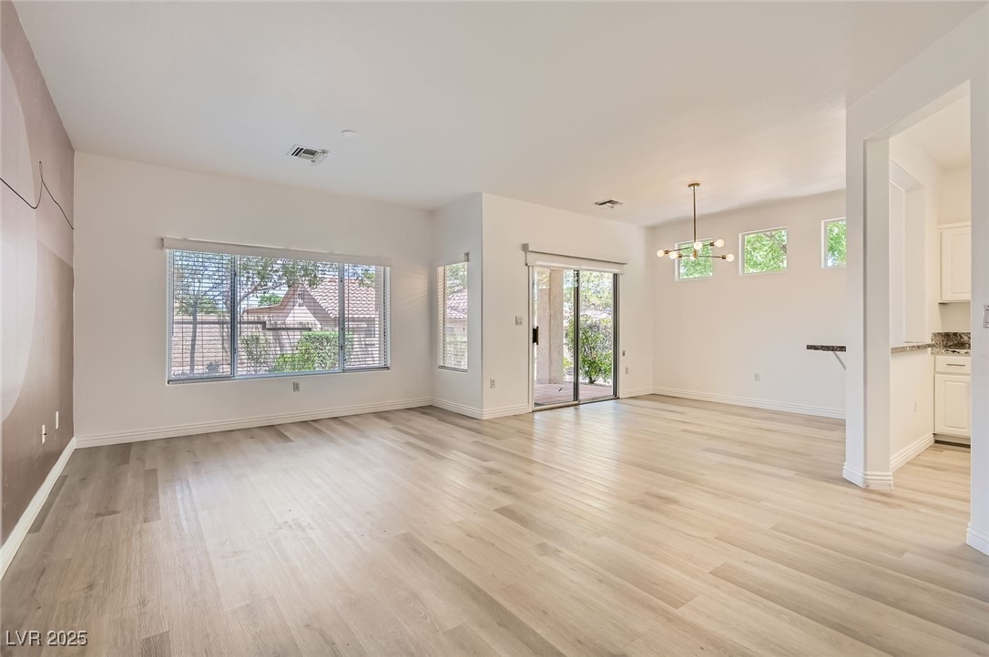 Las Vegas, Nevada 89134, United States, 2 Bedrooms Bedrooms, ,2 BathroomsBathrooms,Residential,Active,149983