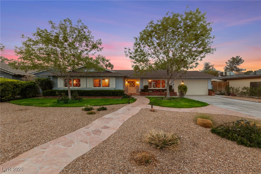 Properties 2 2400 Llewellyn Drive