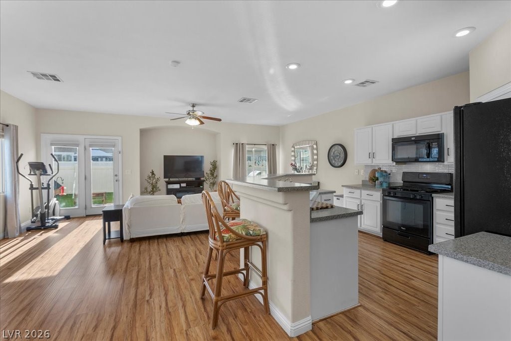 3405 Robust Robin Place 3