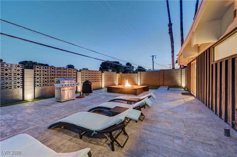 Tiny photo for 3398 Seneca Drive, Las Vegas, NV 89169 (MLS # 2752106)
