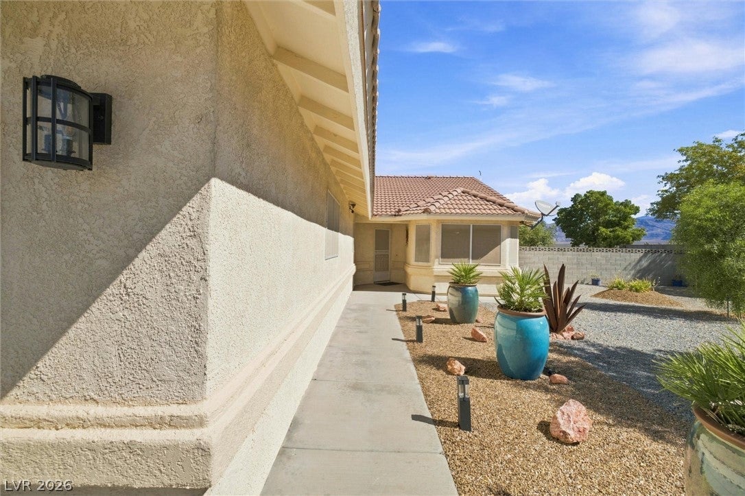 5100 Graystone Drive